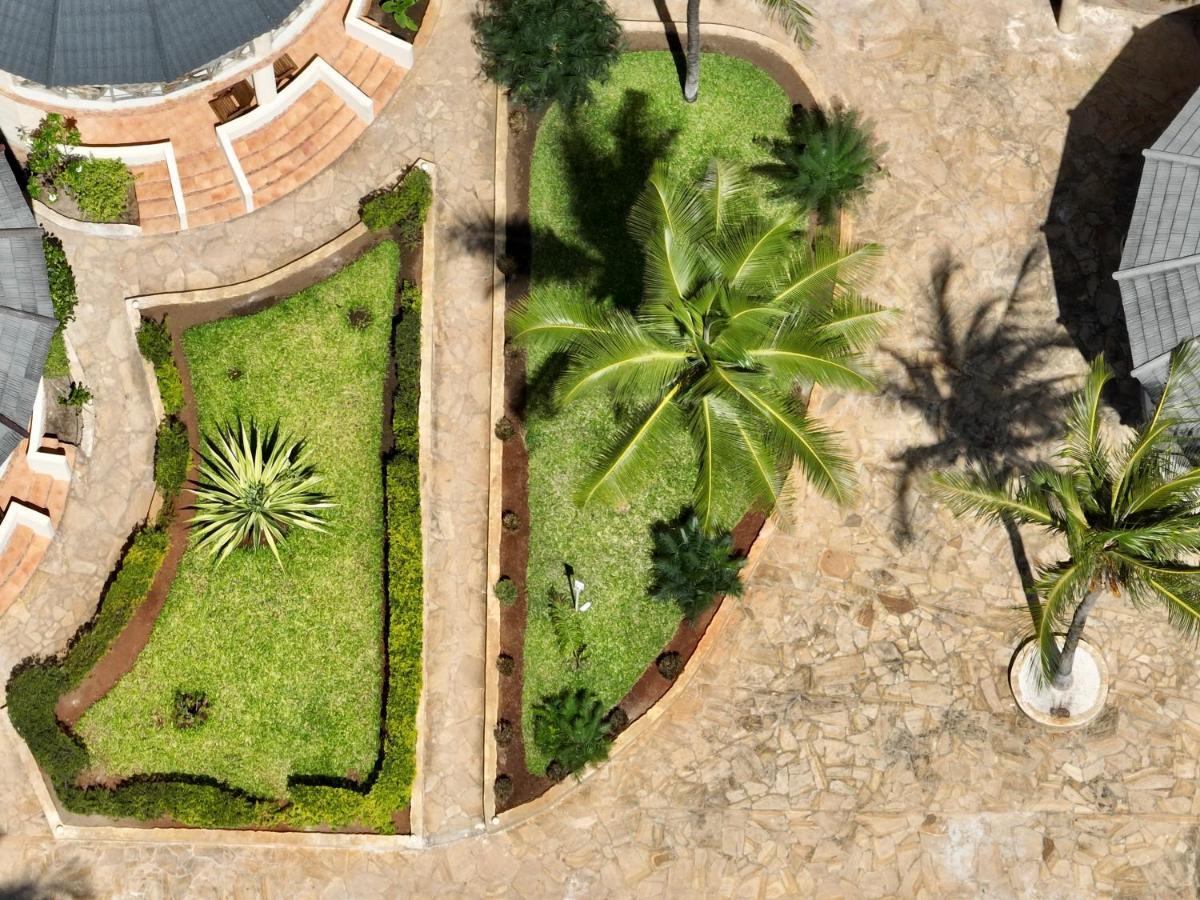 Zula Zanzibar Hotell Paje Exteriör bild