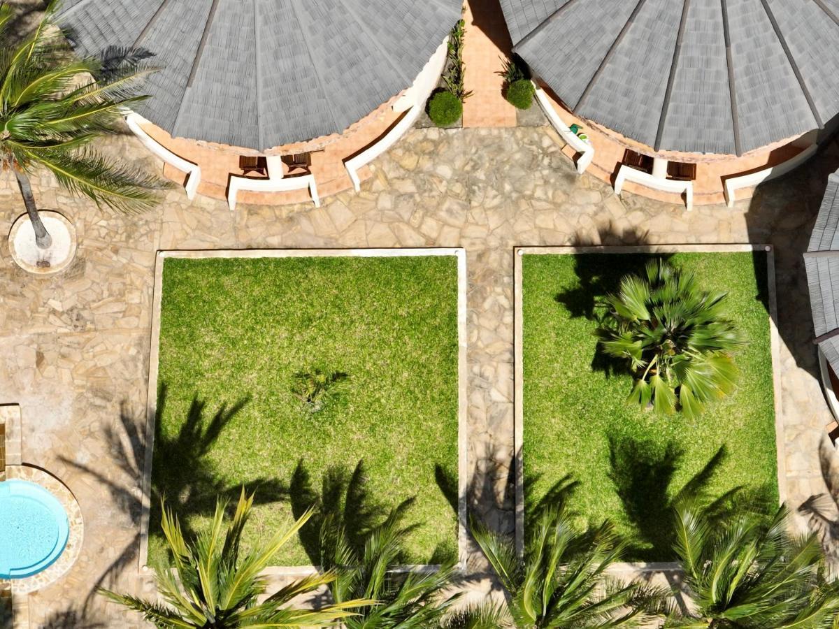Zula Zanzibar Hotell Paje Exteriör bild